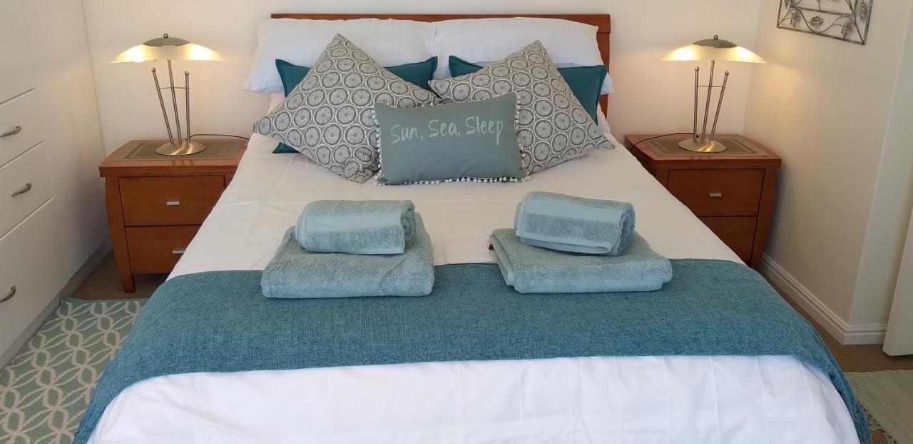 Wave Dancer Bed & Breakfast Gansbaai Bagian luar foto