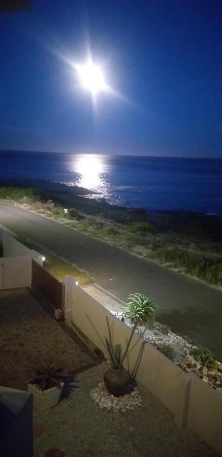Wave Dancer Bed & Breakfast Gansbaai Bagian luar foto