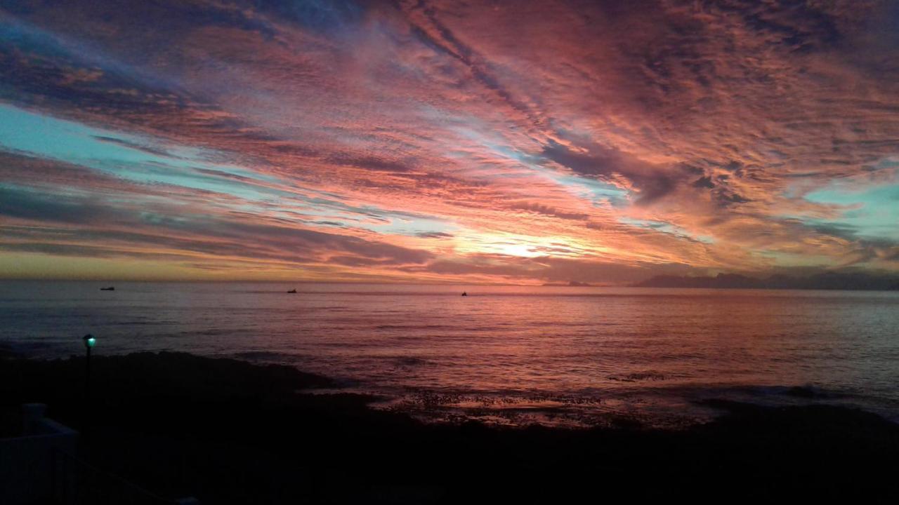 Wave Dancer Bed & Breakfast Gansbaai Bagian luar foto