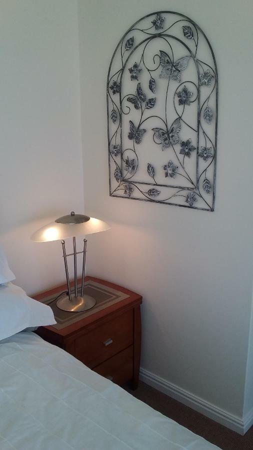 Wave Dancer Bed & Breakfast Gansbaai Bagian luar foto