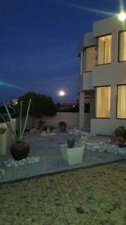 Wave Dancer Bed & Breakfast Gansbaai Bagian luar foto